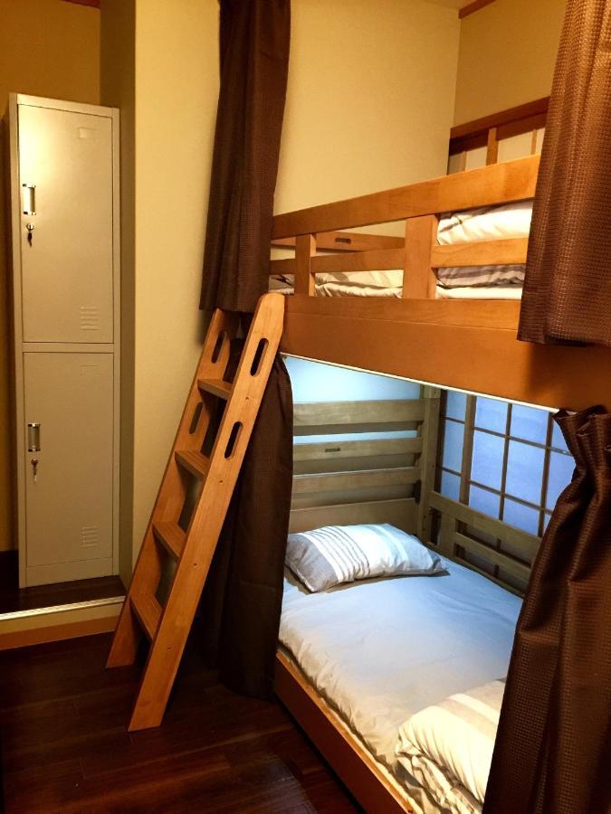 Suzuki Guesthouse Кіото Екстер'єр фото
